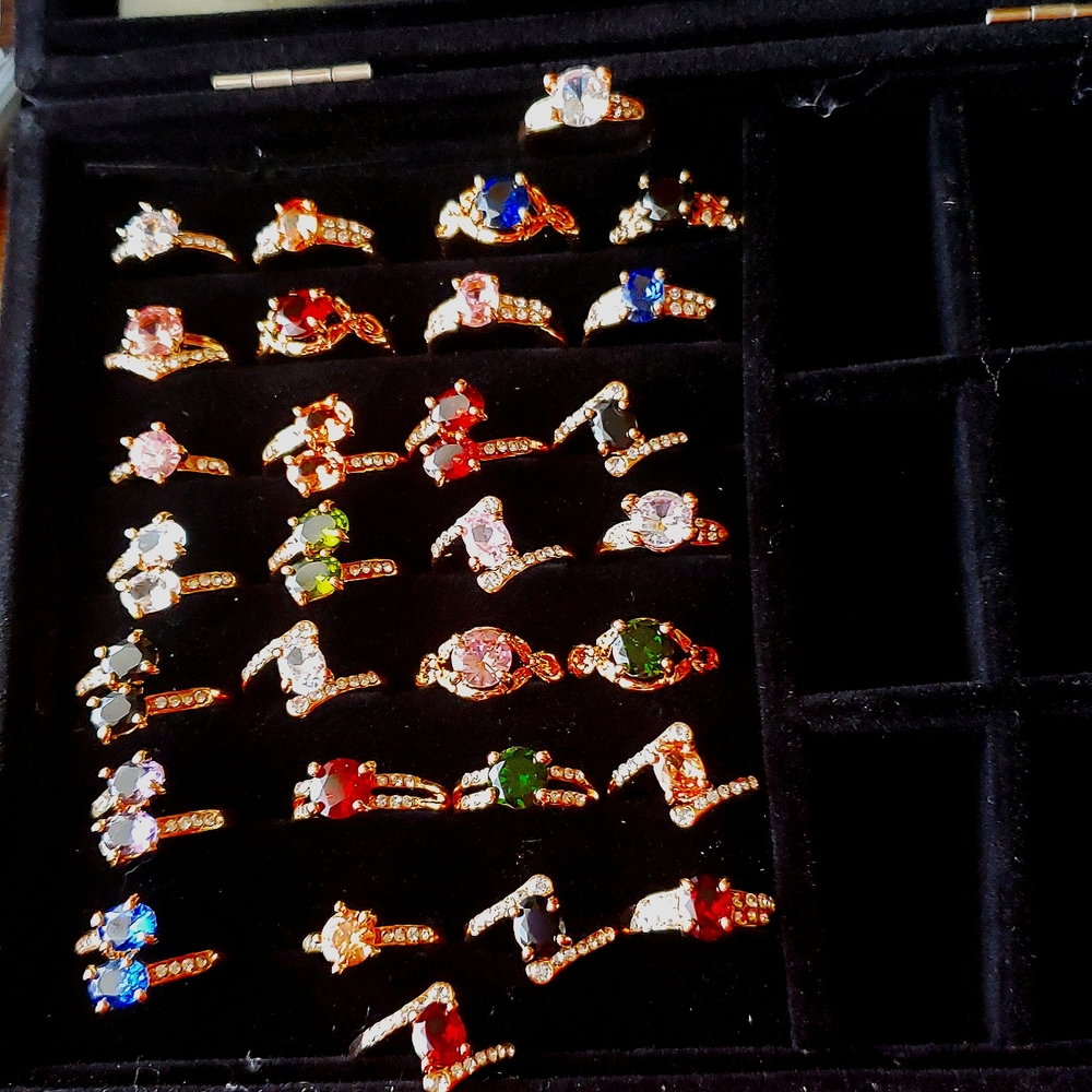 CZ Crystal Gold Plated Rhinestones..all Sizes